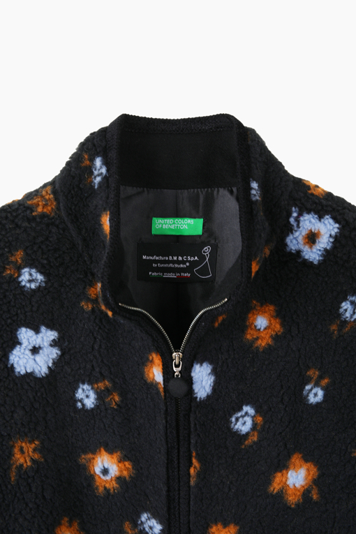 https://img.benettonmall.com/PARTS/KB/26F/BAJP71661BK_MB_D2.jpg