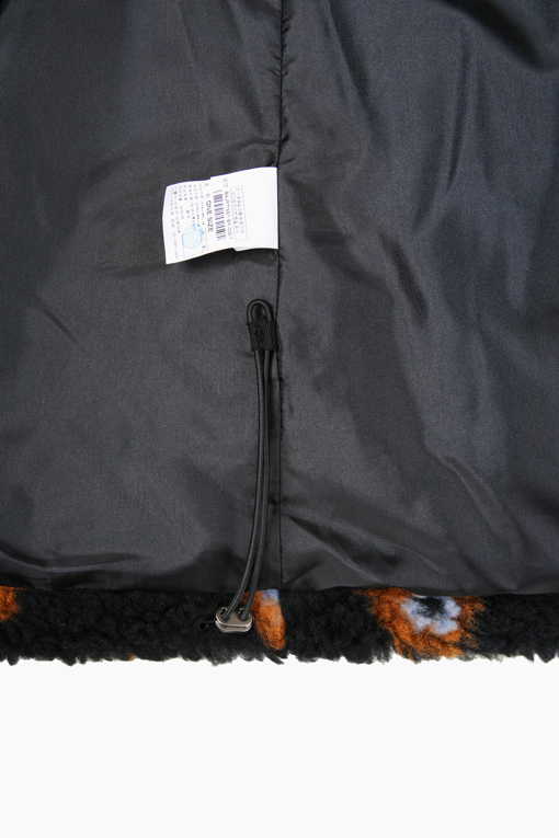 https://img.benettonmall.com/PARTS/KB/26F/BAJP71661BK_MB_D6.jpg
