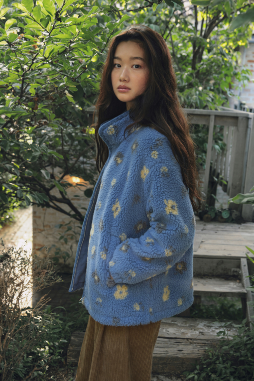 https://img.benettonmall.com/PARTS/KB/26F/BAJP71661BL_MB_D0.jpg