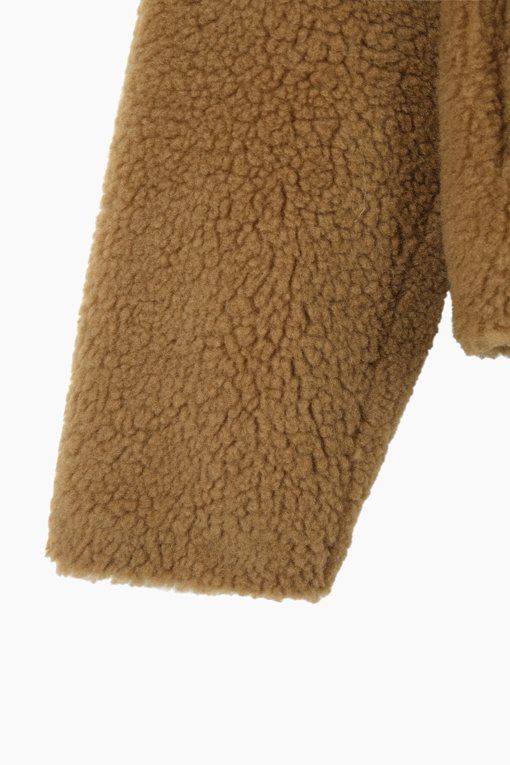 https://img.benettonmall.com/PARTS/KB/26F/BAJP72661CA_MB_D4.jpg