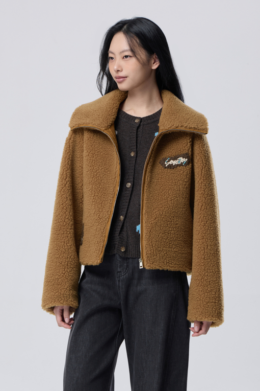 https://img.benettonmall.com/PARTS/KB/26F/BAJP72661CA_MB_M0.jpg