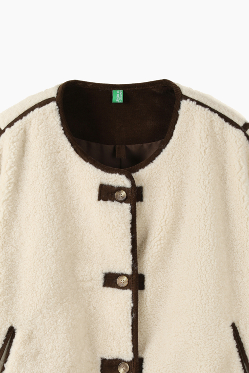 https://img.benettonmall.com/PARTS/KB/26F/BAJP73661IV_MB_D3.jpg