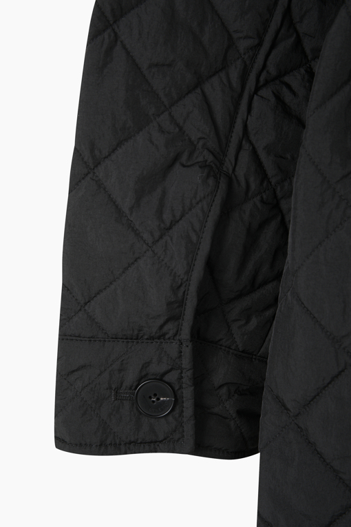 https://img.benettonmall.com/PARTS/KB/26F/BAJP74661BK_MB_D3.jpg