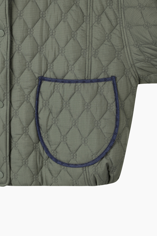 https://img.benettonmall.com/PARTS/KB/26F/BAJP75661KA_MB_D4.jpg