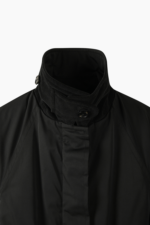 https://img.benettonmall.com/PARTS/KB/26F/BAJP76661BK_MB_D2.jpg