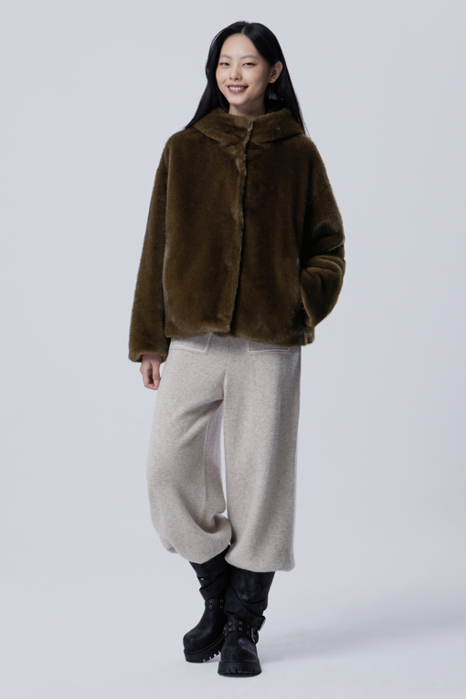 https://img.benettonmall.com/PARTS/KB/26F/BAJP78661BR_MB_M5.jpg