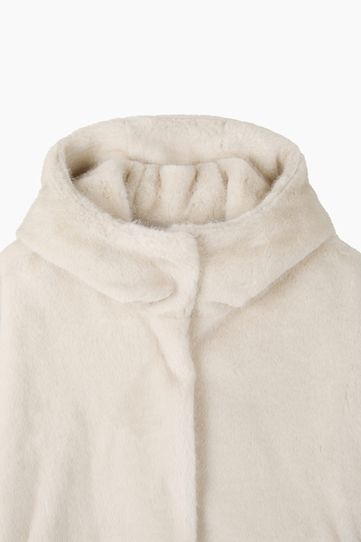 https://img.benettonmall.com/PARTS/KB/26F/BAJP78661IV_MB_D2.jpg