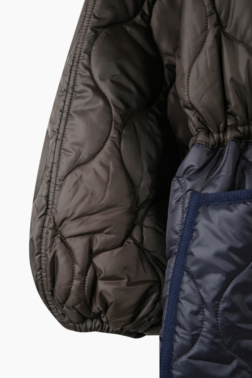 https://img.benettonmall.com/PARTS/KB/26F/BAJP79661BR_MB_D3.jpg