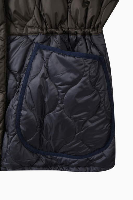 https://img.benettonmall.com/PARTS/KB/26F/BAJP79661BR_MB_D4.jpg