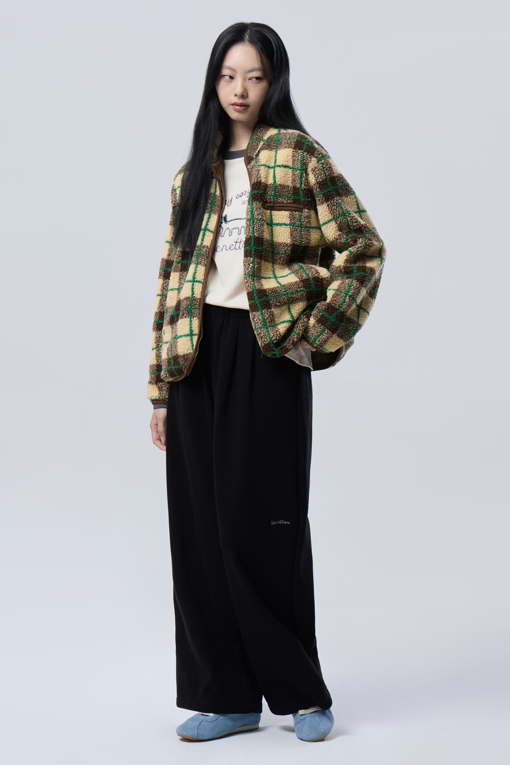 https://img.benettonmall.com/PARTS/KB/26F/BAJPE3661BR_MB_M5.jpg