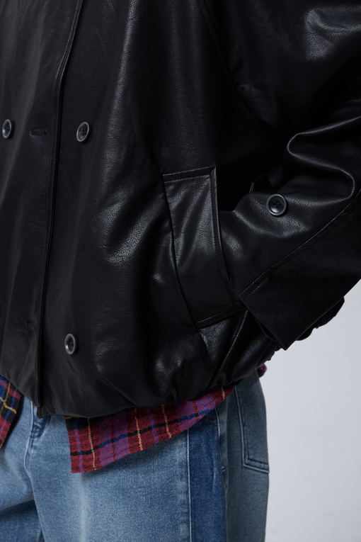 https://img.benettonmall.com/PARTS/KB/26F/BAJPE5661BK_MB_M4.jpg