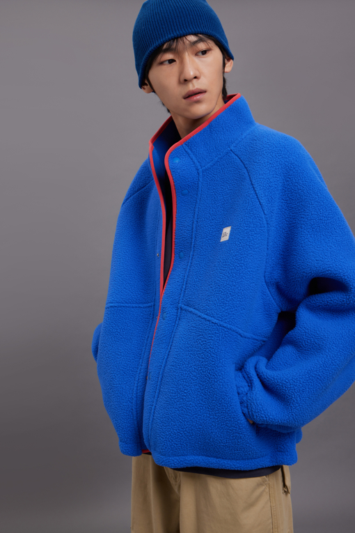 https://img.benettonmall.com/PARTS/KB/26F/BAJPG1661BL_MB_M13.jpg
