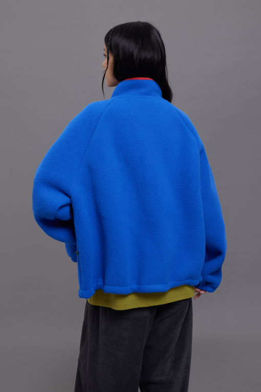 https://img.benettonmall.com/PARTS/KB/26F/BAJPG1661BL_MB_M7.jpg