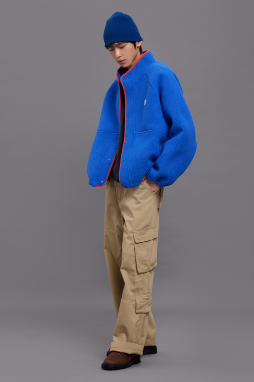 https://img.benettonmall.com/PARTS/KB/26F/BAJPG1661BL_MB_M8.jpg