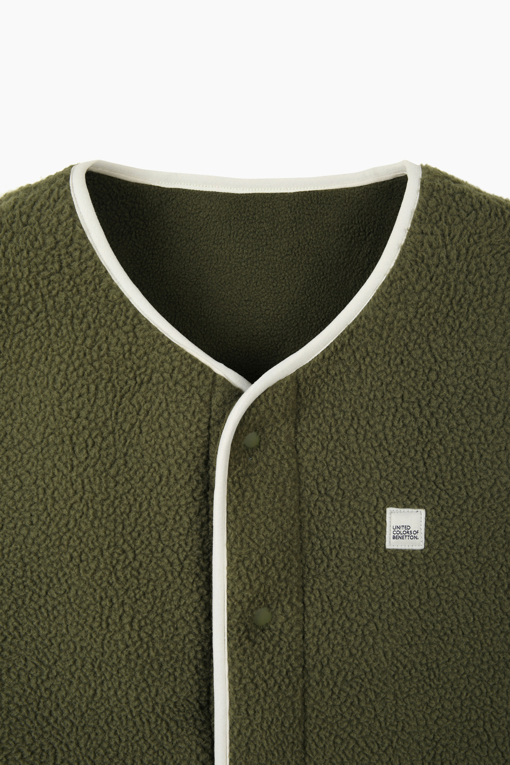 https://img.benettonmall.com/PARTS/KB/26F/BAJPG3661KA_MB_D2.jpg