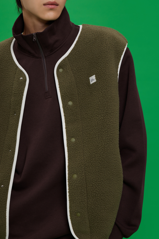 https://img.benettonmall.com/PARTS/KB/26F/BAJPG3661KA_MB_M10.jpg