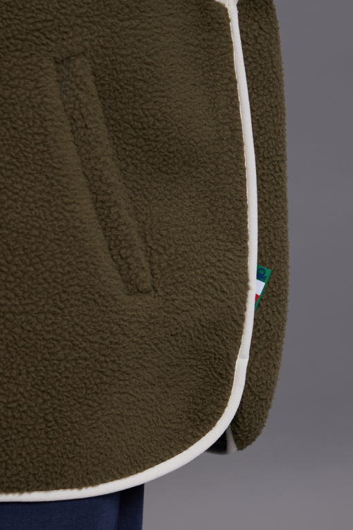 https://img.benettonmall.com/PARTS/KB/26F/BAJPG3661KA_MB_M4.jpg
