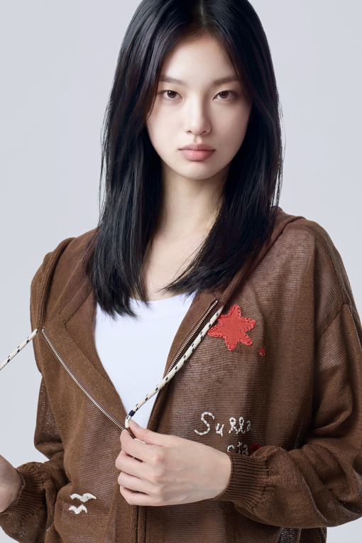 https://img.benettonmall.com/PARTS/KB/26F/BAKC02641BR_MB_D2.jpg?cb=1788777022