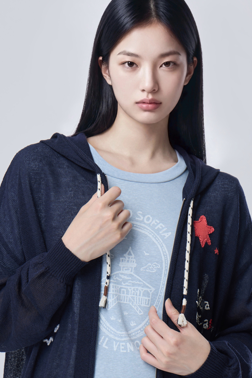 https://img.benettonmall.com/PARTS/KB/26F/BAKC02641NY_MB_D2.jpg?cb=1788777022