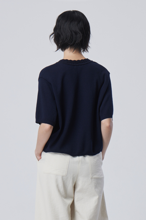 https://img.benettonmall.com/PARTS/KB/26F/BAKC03641NY_MB_D1.jpg?cb=1788777022