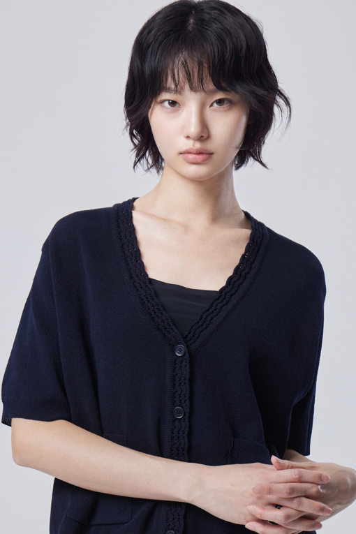 https://img.benettonmall.com/PARTS/KB/26F/BAKC03641NY_MB_D2.jpg?cb=1788777022