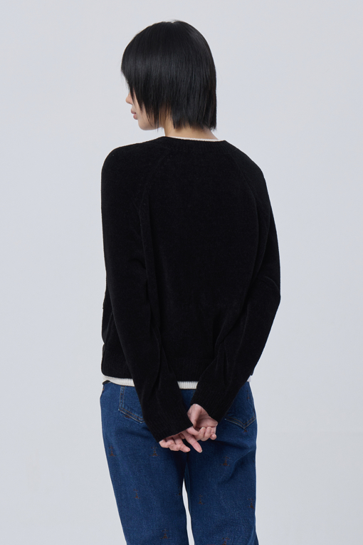 https://img.benettonmall.com/PARTS/KB/26F/BAKC07641BK_MB_M1.jpg?cb=1788777022