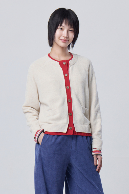 https://img.benettonmall.com/PARTS/KB/26F/BAKC07641IV_MB_M0.jpg?cb=1788777022