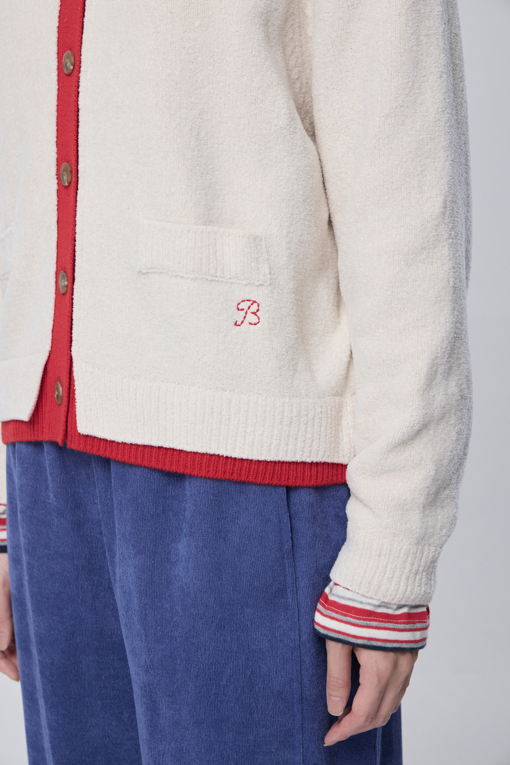 https://img.benettonmall.com/PARTS/KB/26F/BAKC07641IV_MB_M4.jpg?cb=1788777022