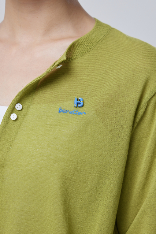 https://img.benettonmall.com/PARTS/KB/26F/BAKC30641GN_MB_D4.jpg?cb=1788777022