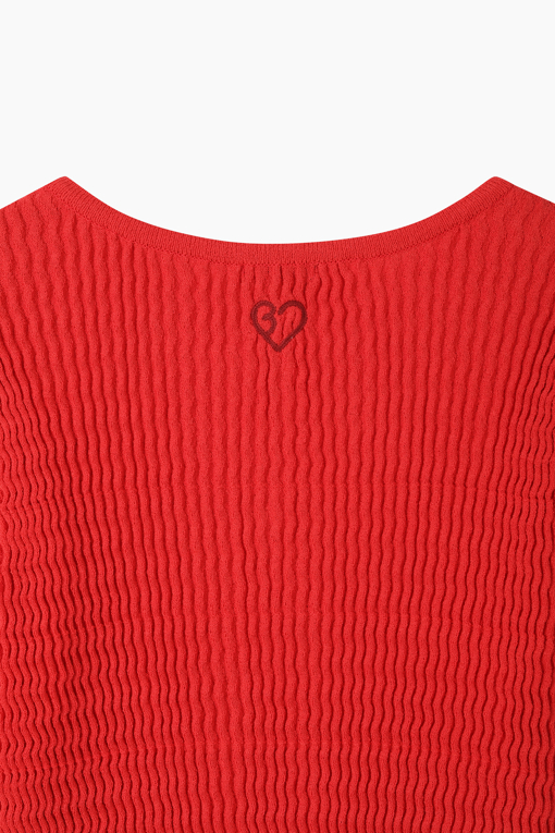 https://img.benettonmall.com/PARTS/KB/26F/BAKC32641RD_MB_D15.jpg?cb=1788777022