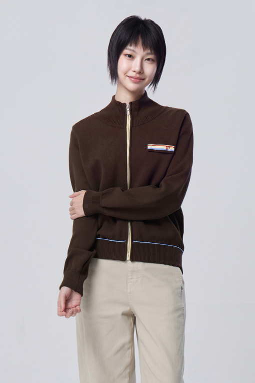 https://img.benettonmall.com/PARTS/KB/26F/BAKC33641BR_MB_M0.jpg?cb=1788777022