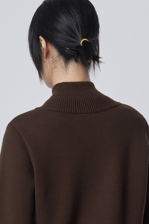 https://img.benettonmall.com/PARTS/KB/26F/BAKC33641BR_MB_M3.jpg?cb=1788777022