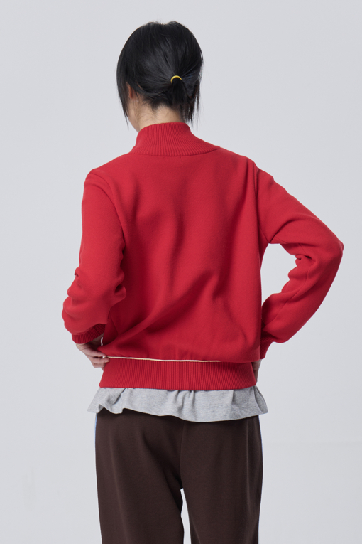 https://img.benettonmall.com/PARTS/KB/26F/BAKC33641RD_MB_M1.jpg?cb=1788777022