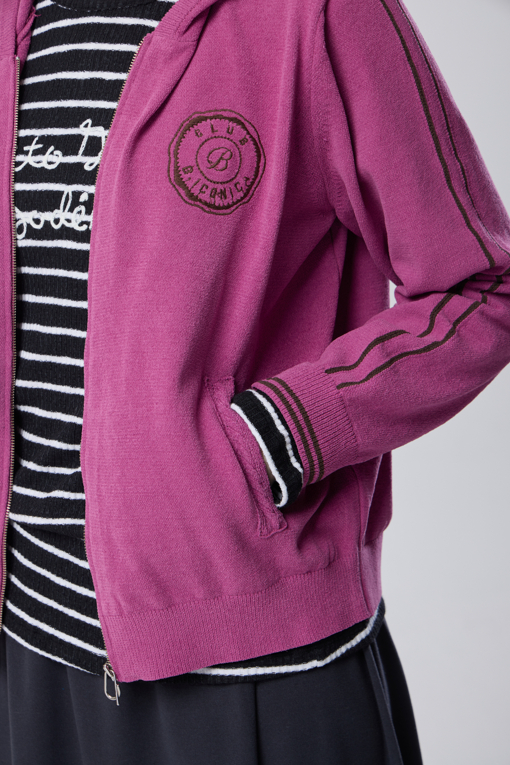https://img.benettonmall.com/PARTS/KB/26F/BAKC34641VO_MB_M4.jpg?cb=1788777022