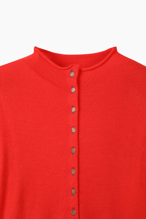 https://img.benettonmall.com/PARTS/KB/26F/BAKC35641RD_MB_D2.jpg