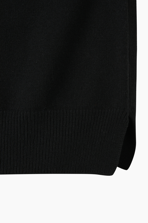 https://img.benettonmall.com/PARTS/KB/26F/BAKC53661BK_MB_D5.jpg