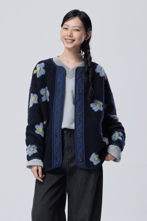 https://img.benettonmall.com/PARTS/KB/26F/BAKC55661DN_MB_M0.jpg