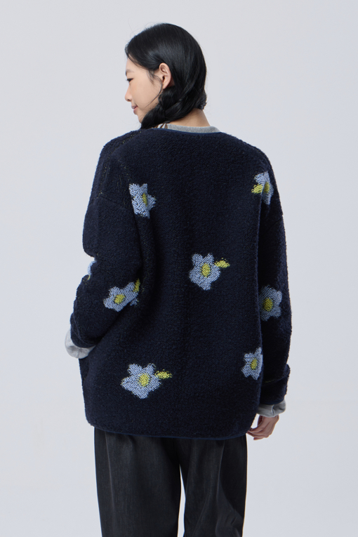 https://img.benettonmall.com/PARTS/KB/26F/BAKC55661DN_MB_M1.jpg