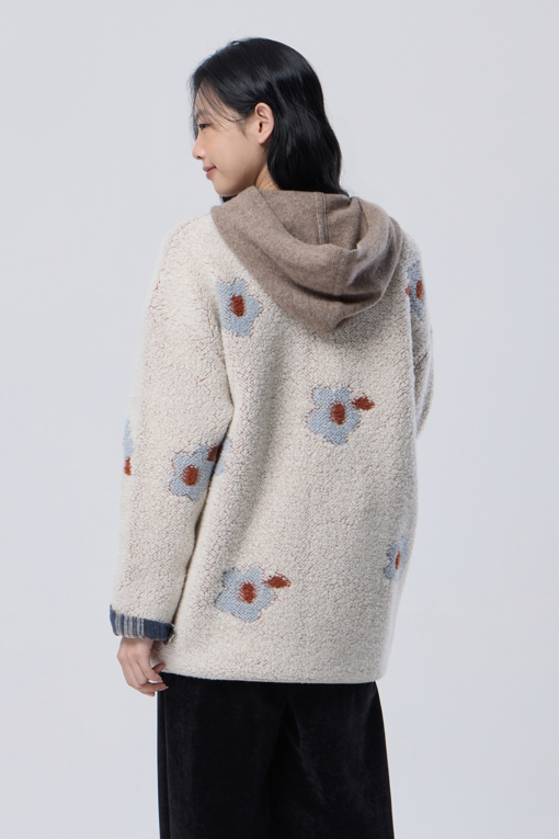 https://img.benettonmall.com/PARTS/KB/26F/BAKC55661IV_MB_M1.jpg
