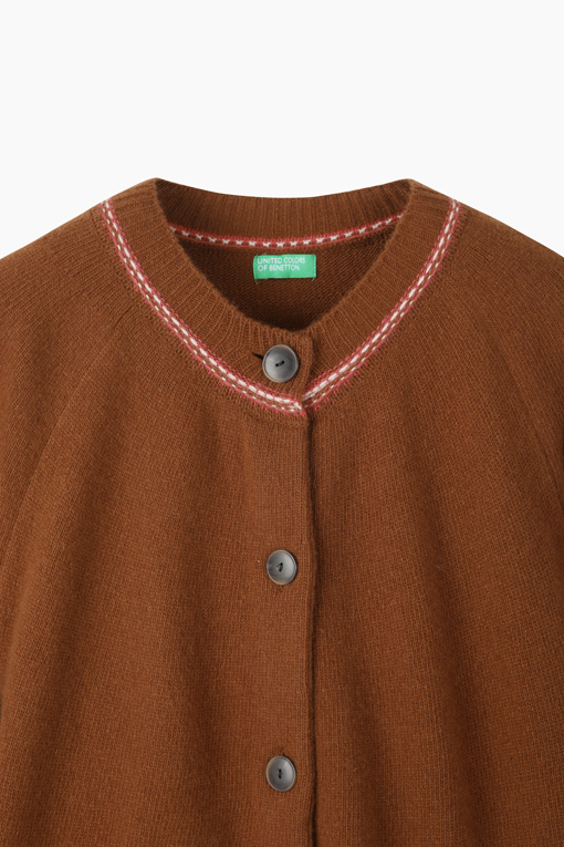 https://img.benettonmall.com/PARTS/KB/26F/BAKC62661CA_MB_D2.jpg