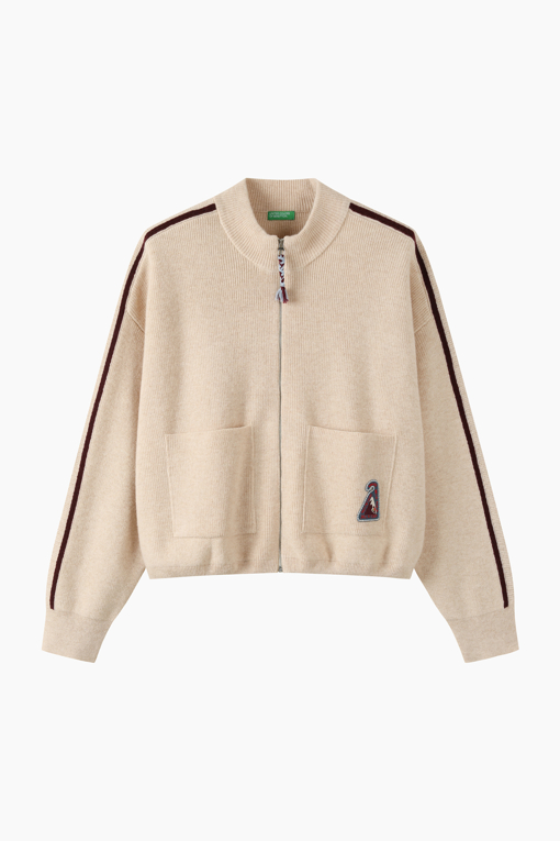 https://img.benettonmall.com/PARTS/KB/26F/BAKC63661BG_MB_D0.jpg
