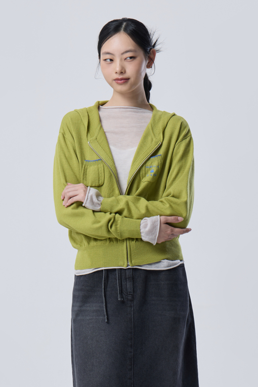 https://img.benettonmall.com/PARTS/KB/26F/BAKC65661GN_MB_M0.jpg