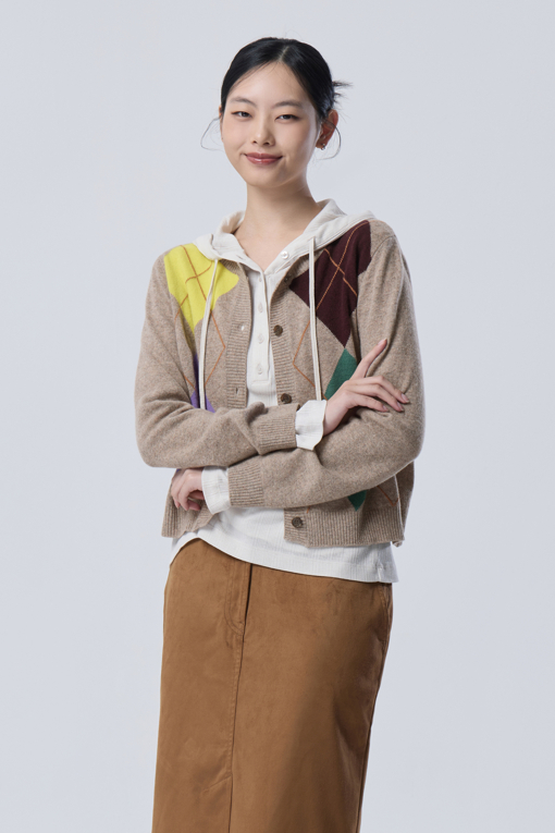 https://img.benettonmall.com/PARTS/KB/26F/BAKC71661BG_MB_M0.jpg?cb=1788777022