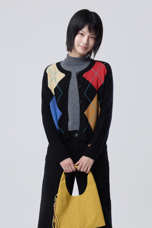 https://img.benettonmall.com/PARTS/KB/26F/BAKC71661BK_MB_M0.jpg?cb=1788777022