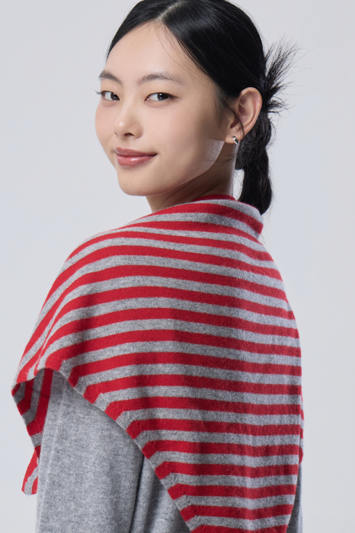 https://img.benettonmall.com/PARTS/KB/26F/BAKC73661MG_MB_M3.jpg?cb=1788777022