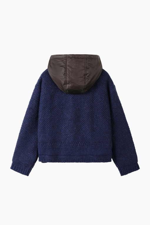 https://img.benettonmall.com/PARTS/KB/26F/BAKC75661NY_MB_D1.jpg