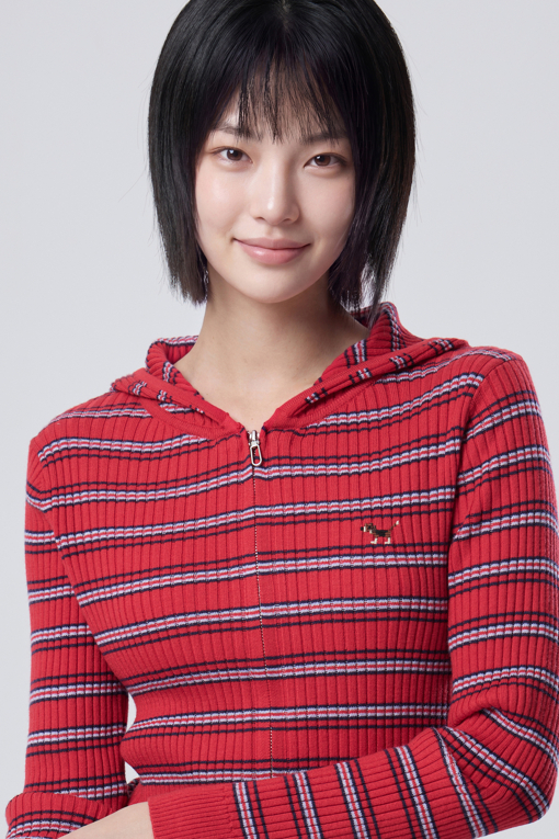 https://img.benettonmall.com/PARTS/KB/26F/BAKC78661RD_MB_M2.jpg