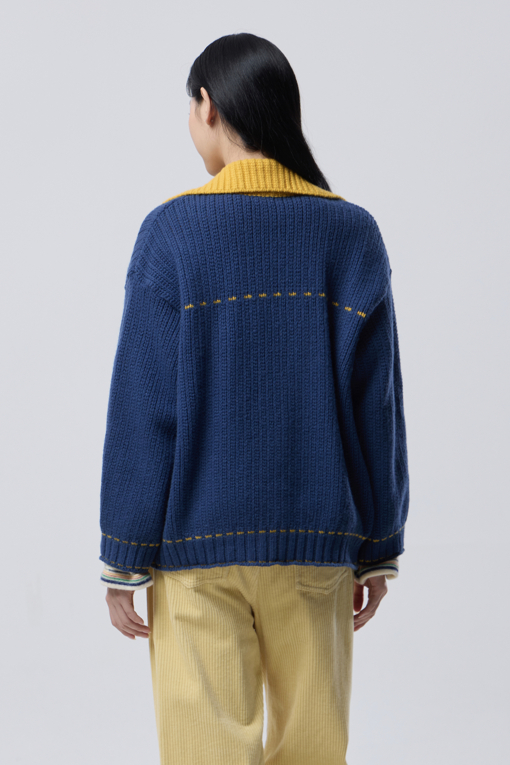 https://img.benettonmall.com/PARTS/KB/26F/BAKC79661BL_MB_M1.jpg
