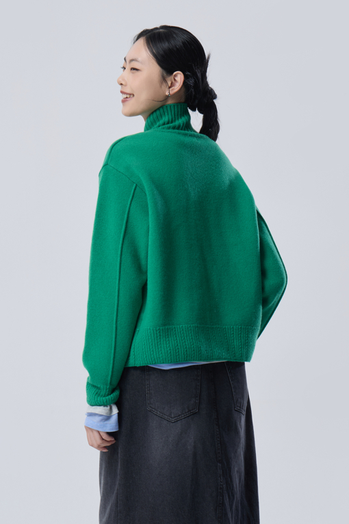 https://img.benettonmall.com/PARTS/KB/26F/BAKC82661GN_MB_M1.jpg