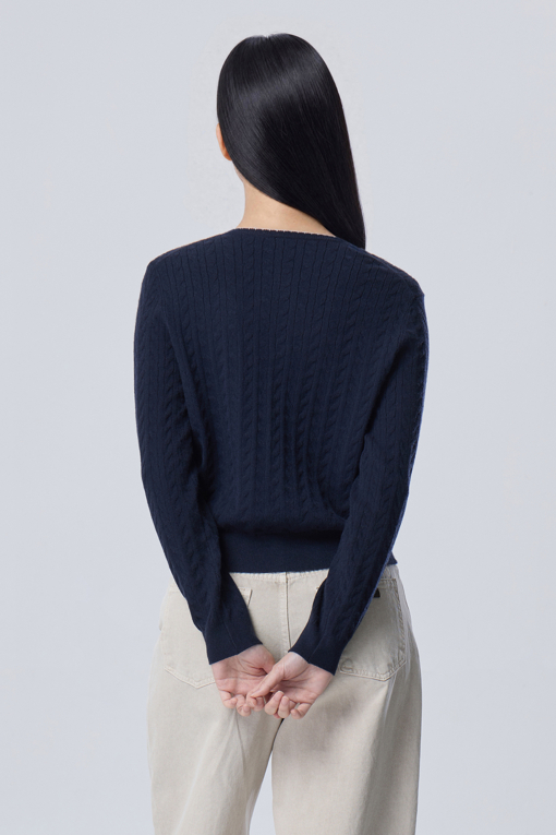 https://img.benettonmall.com/PARTS/KB/26F/BAKCE2661NY_MB_D1.jpg
